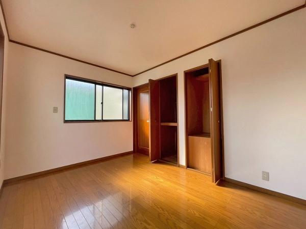 八尾市刑部４丁目の中古一戸建て