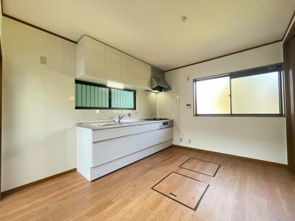 八尾市刑部４丁目の中古一戸建