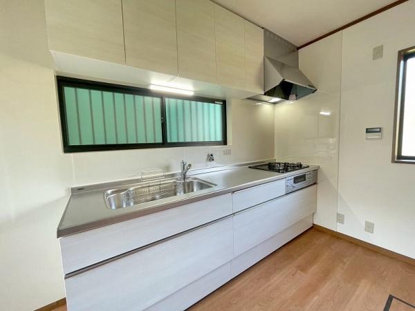 八尾市刑部４丁目の中古一戸建て