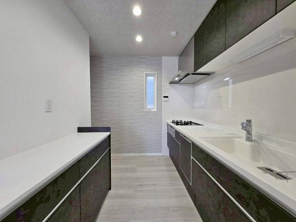 八尾市本町２丁目の新築一戸建