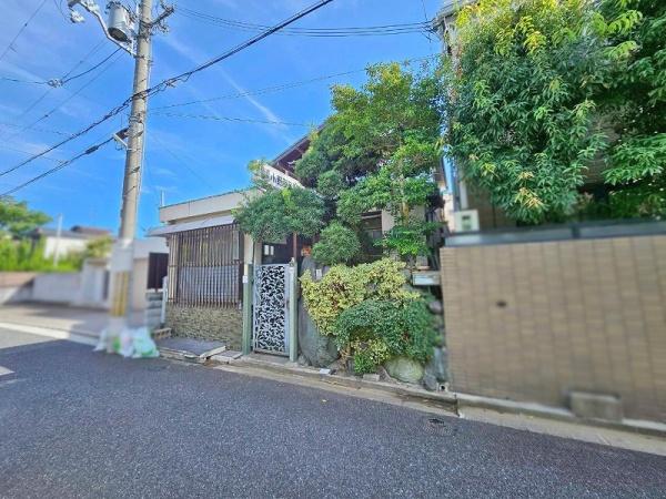 八尾市山本町５丁目の土地