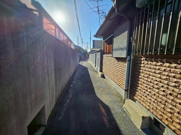 八尾市亀井町３丁目の土地