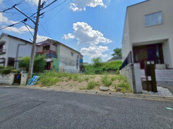 大和郡山市小泉町の新築一戸建