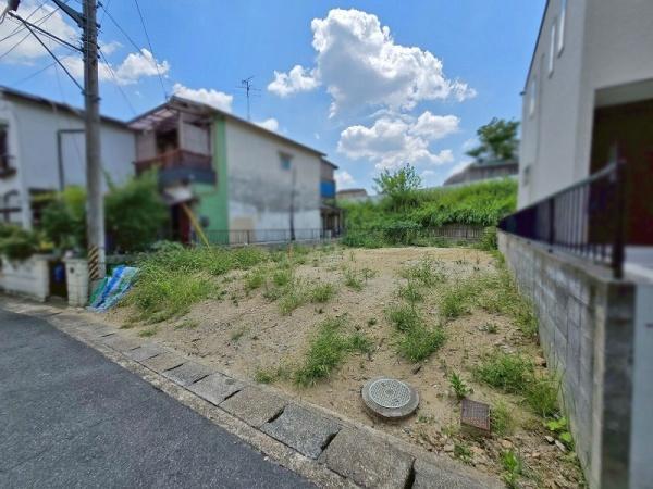 大和郡山市小泉町の新築一戸建