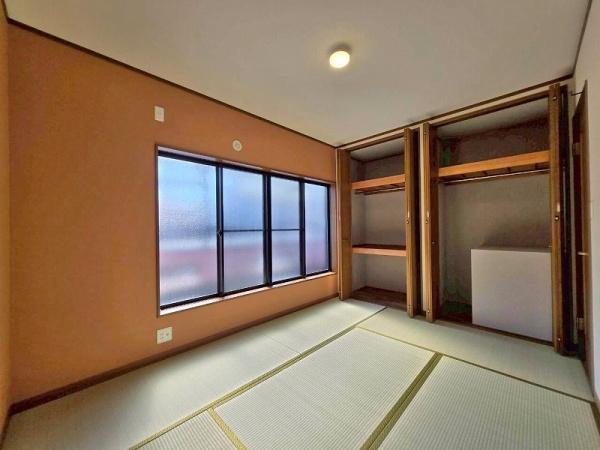 八尾市刑部３丁目の中古一戸建て