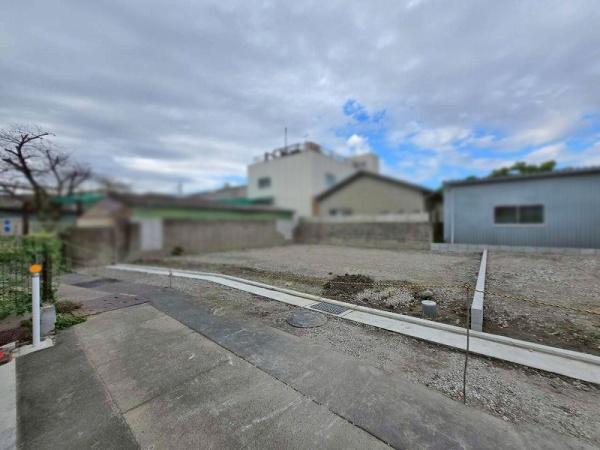 八尾市福万寺町4丁目の土地(前面道路含む現地写真)