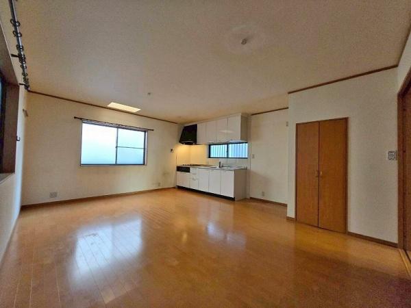 八尾市西山本町４丁目の中古一戸建