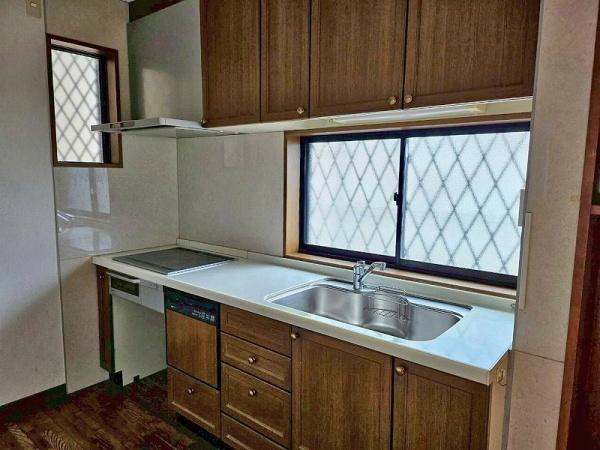 八尾市教興寺５丁目の中古一戸建