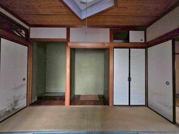 八尾市亀井町２丁目の中古一戸建て