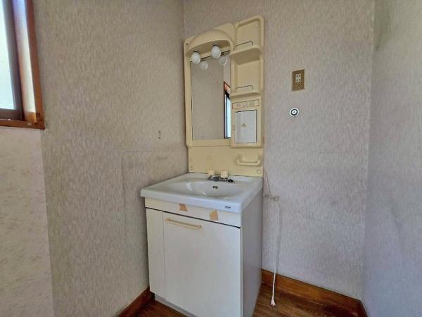 八尾市亀井町２丁目の中古一戸建て