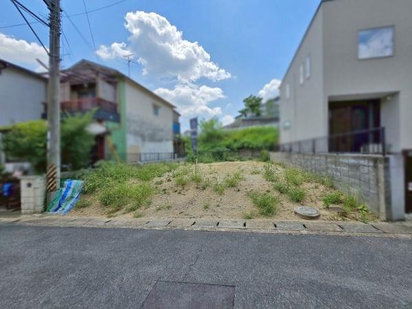 大和郡山市小泉町の新築一戸建