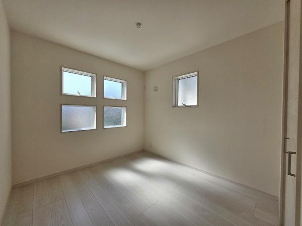 八尾市小畑町２丁目の新築一戸建