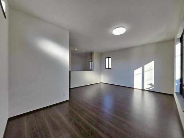 八尾市山本町南６丁目の新築一戸建