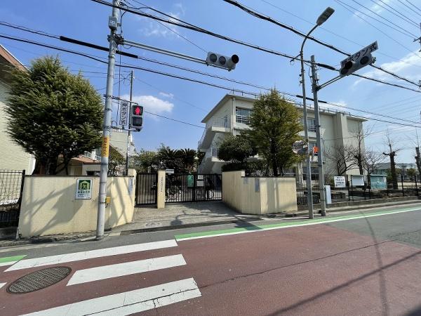 八尾市八尾木３丁目の新築一戸建(八尾市立曙川小学校)