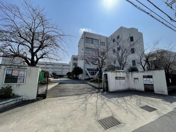 八尾市南本町６丁目の新築一戸建(八尾市立高美中学校)