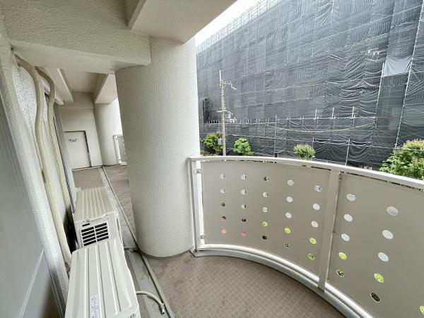 コピアス八尾