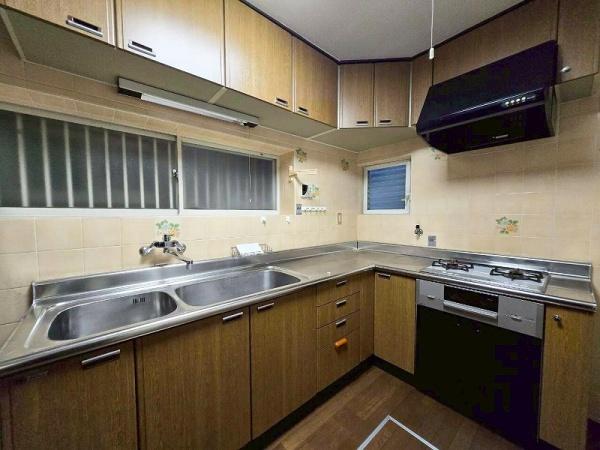 八尾市東山本新町４丁目の中古一戸建