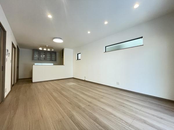 八尾市沼１丁目の新築一戸建