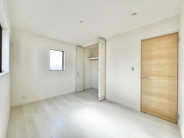 八尾市青山町４丁目の新築一戸建