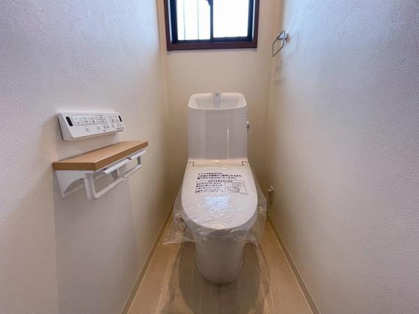 八尾市久宝園２丁目の中古一戸建て