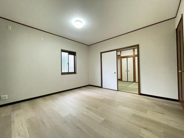 八尾市久宝園２丁目の中古一戸建て