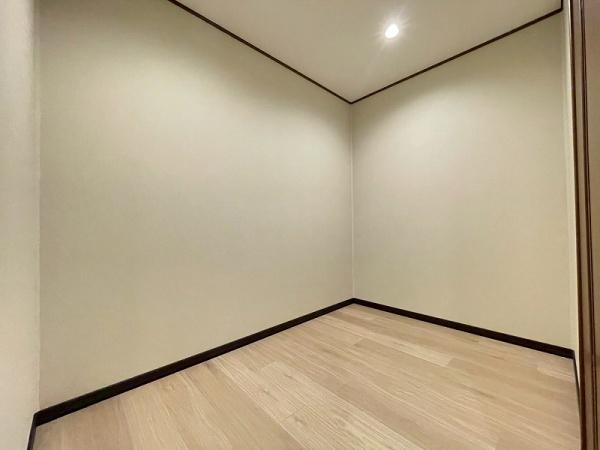 八尾市久宝園２丁目の中古一戸建て