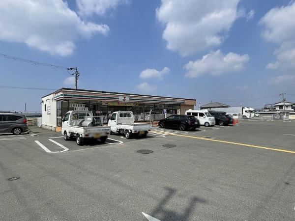 八尾市大竹６丁目の土地(セブンイレブン八尾水越東店)