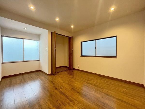 八尾市南植松町２丁目の中古一戸建て