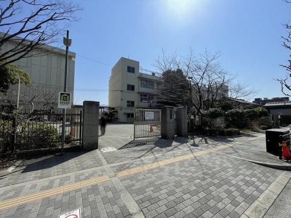 八尾市清水町1丁目の土地(八尾市立八尾小学校)