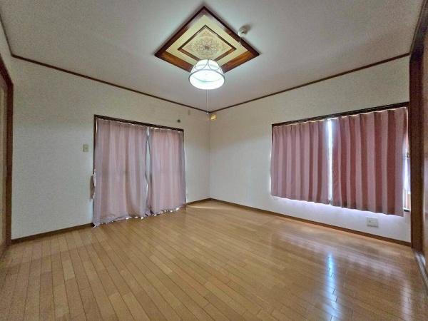 八尾市大字大窪の中古一戸建て