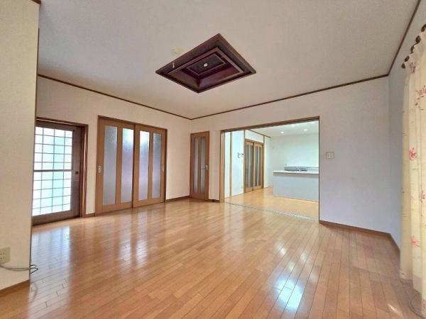 八尾市大字大窪の中古一戸建