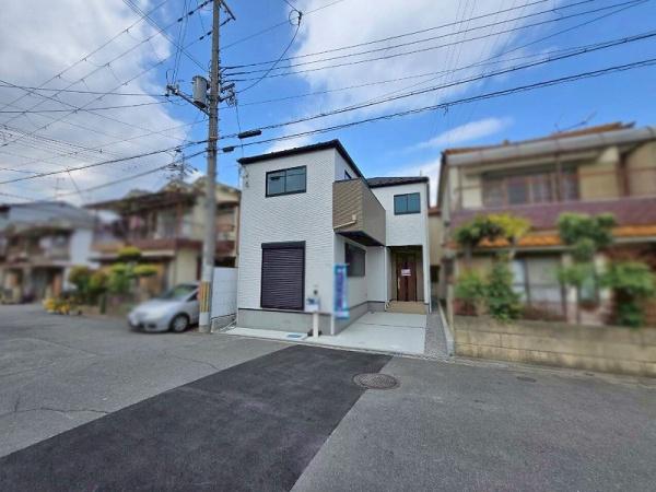八尾市南本町９丁目の新築一戸建