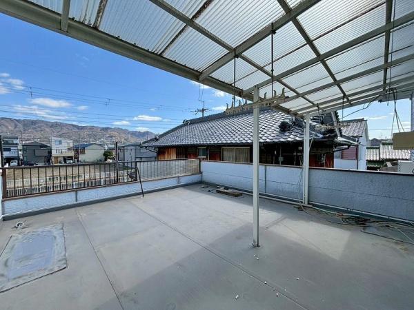 八尾市中田４丁目の中古一戸建て