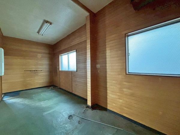 八尾市中田４丁目の中古一戸建て