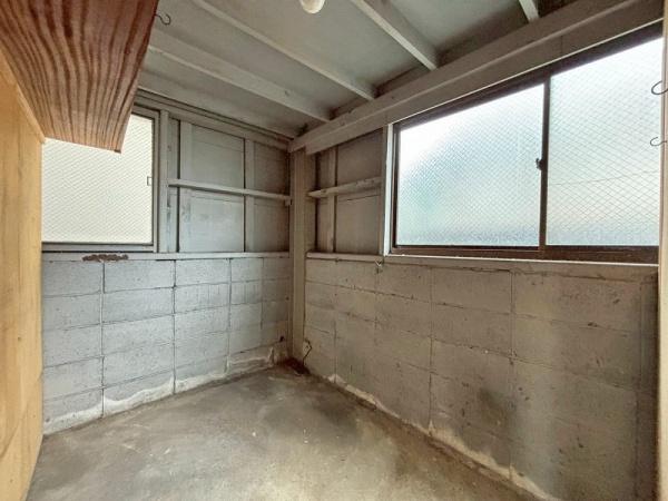 八尾市中田４丁目の中古一戸建て