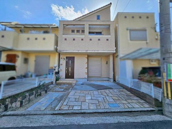 八尾市神宮寺５丁目の中古一戸建