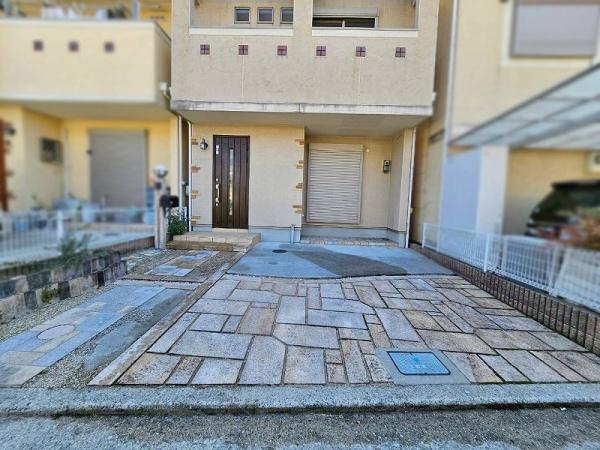 八尾市神宮寺５丁目の中古一戸建