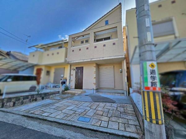 八尾市神宮寺５丁目の中古一戸建て