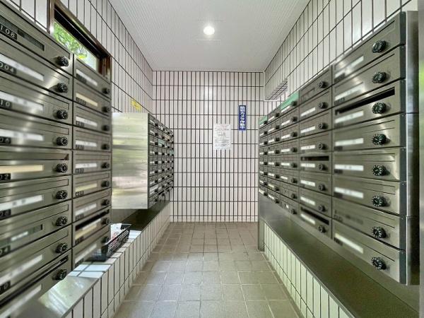 ファミールハイツ八尾Ａ棟