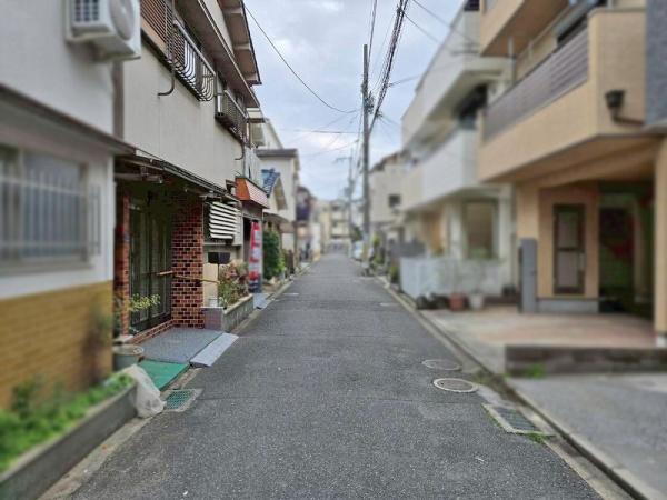 八尾市山本町南８丁目の土地