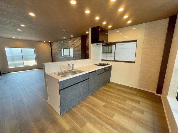 八尾市本町３丁目の中古一戸建て