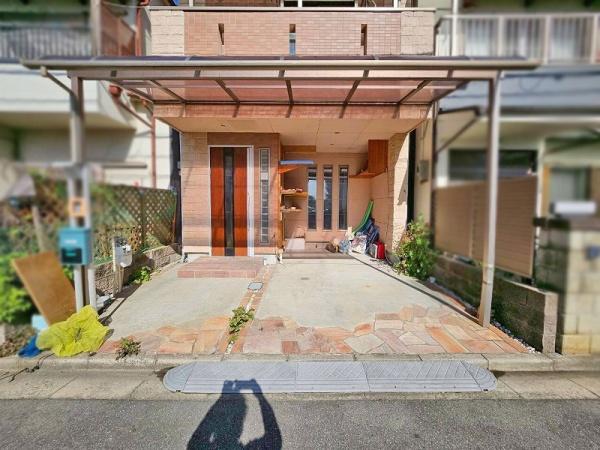 八尾市田井中２丁目の中古一戸建