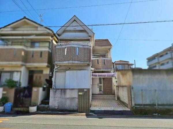 八尾市八尾木東１丁目の中古一戸建て