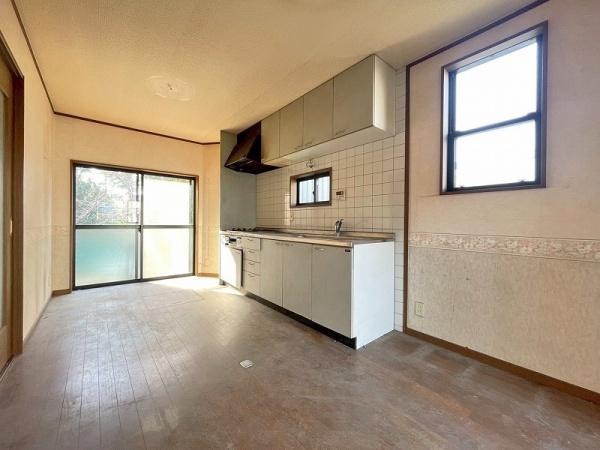 八尾市上之島町南１丁目の中古一戸建