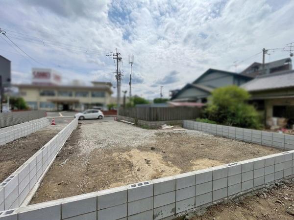 八尾市安中町８丁目の土地