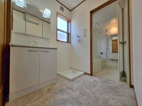 八尾市小畑町１丁目の中古一戸建て