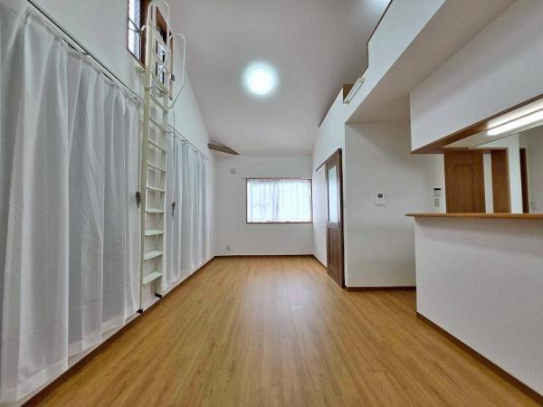 八尾市小畑町１丁目の中古一戸建