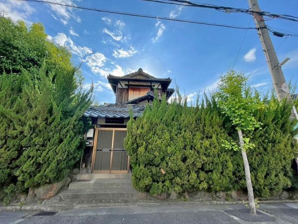 八尾市山本町４丁目の土地