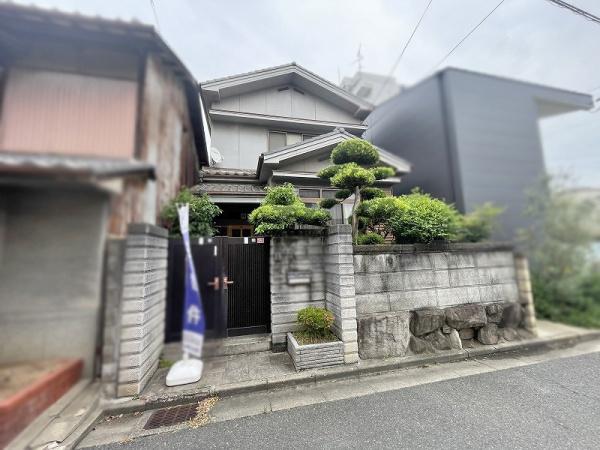八尾市本町６丁目の中古一戸建て