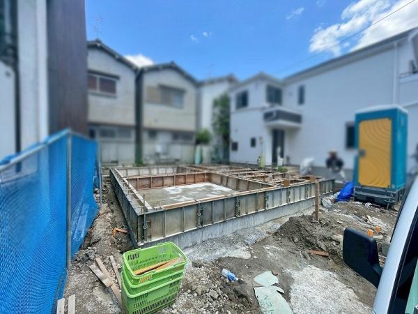 八尾市東山本新町２丁目の新築一戸建